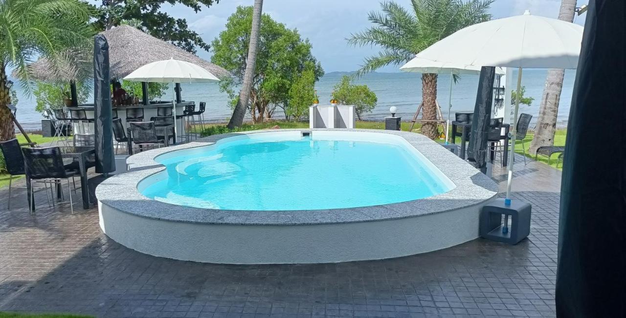 Ganze Villa Beachfront-Pool-Villa-Apartment Ко Чанг Екстериор снимка