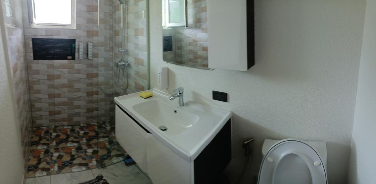 Ganze Villa Beachfront-Pool-Villa-Apartment Ко Чанг Екстериор снимка