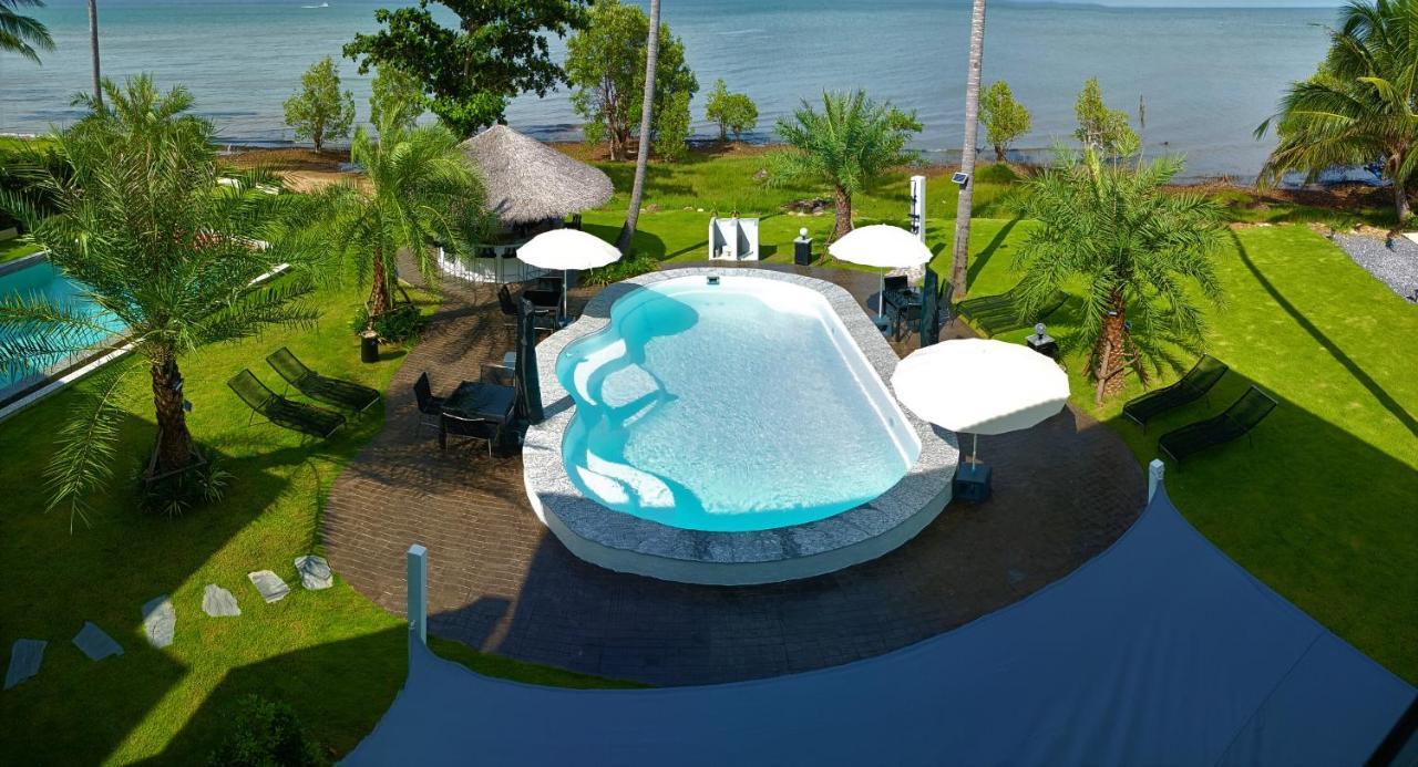 Ganze Villa Beachfront-Pool-Villa-Apartment Ко Чанг Екстериор снимка