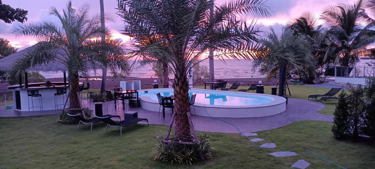 Ganze Villa Beachfront-Pool-Villa-Apartment Ко Чанг Екстериор снимка